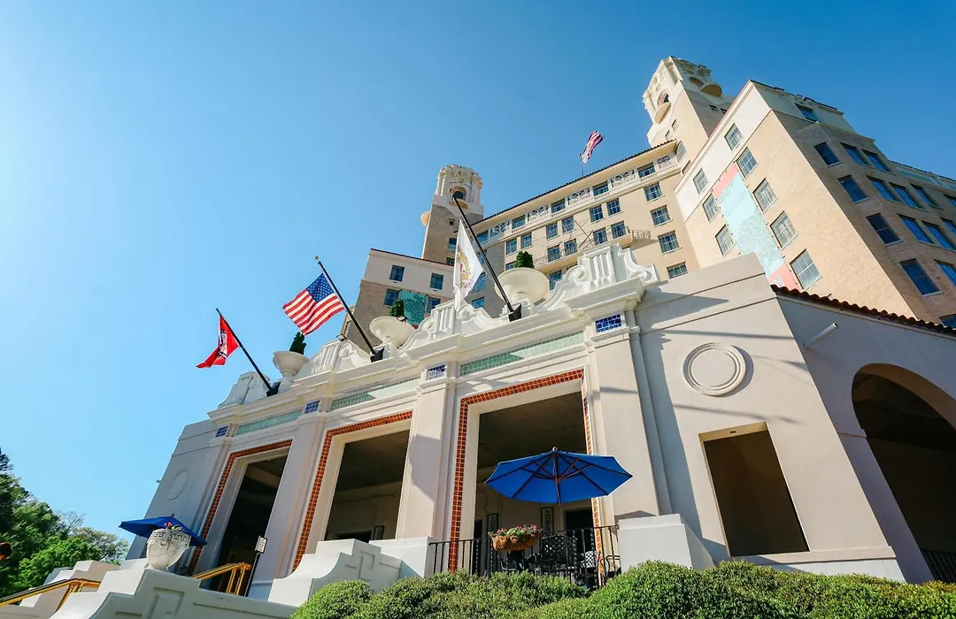 Arlington Resort Hotel & Spa-1